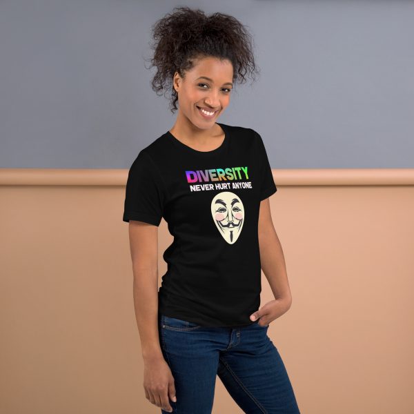R - Diversity Never Hurt Anyone Dark Style Unisex T-shirt - Image 2