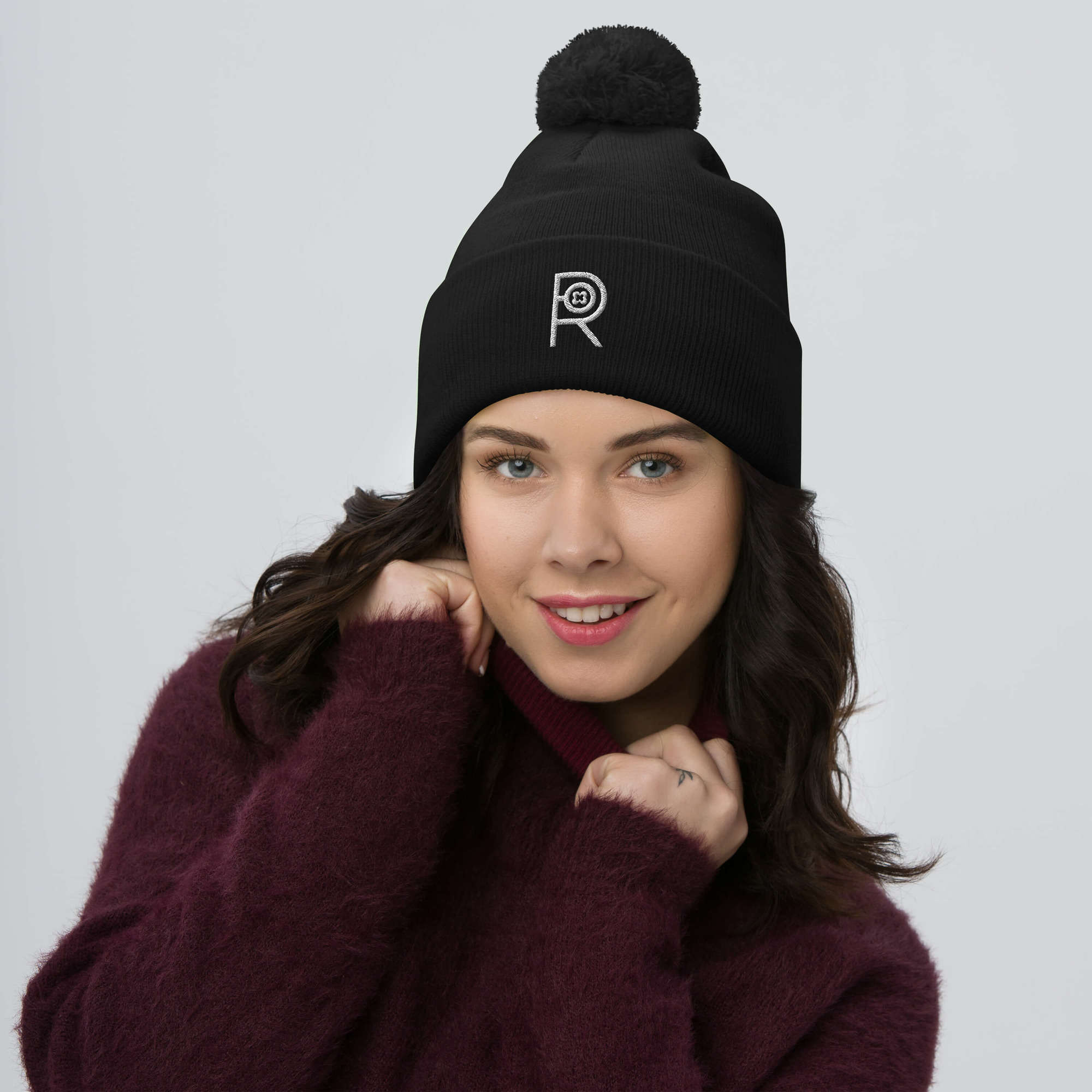 R - White and Black Outlined Unisex Black Pom-Pom Beanie - Image 2